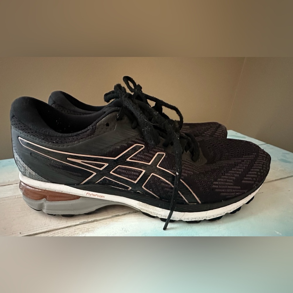 ASICS Women’s Running Shoe - Size 8.5 - Picture 3 of 8